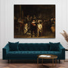 Wartezimmer mit Sofa und Akustikwandbild mit Männergruppe in historischen Gewändern im schwarzen Rahmen.